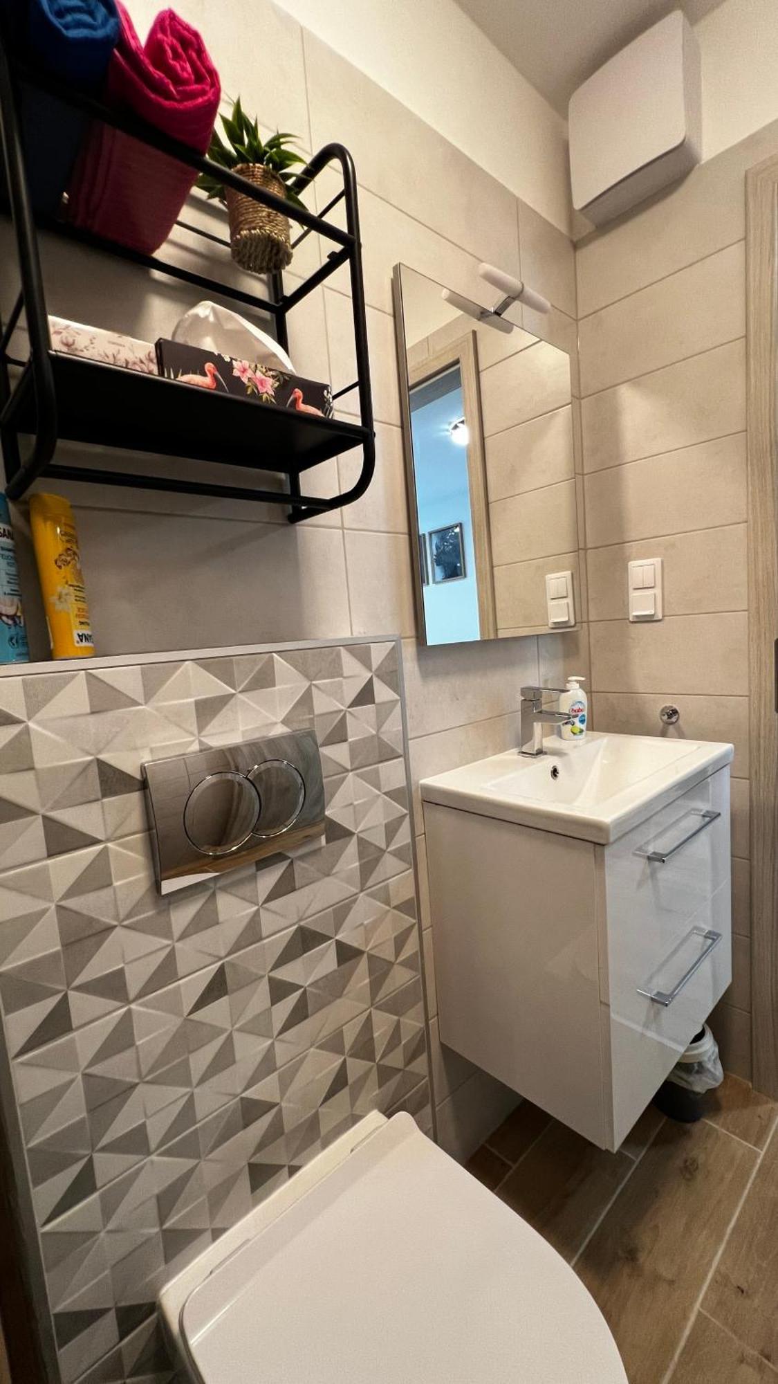 Westend - Studio Above The City Будапеща Екстериор снимка